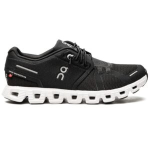 On Running Cloud 5 Black sneakers