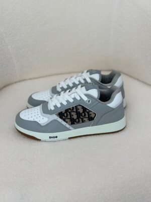 3b1956b7-6213-467f-8fc4-15006ccab062 Dior men sneakers