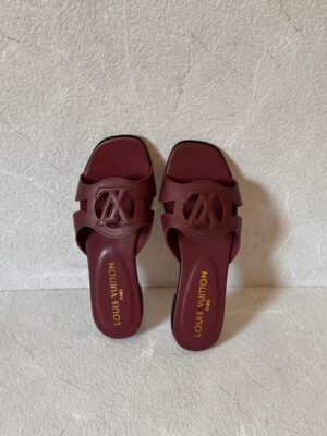 PHOTO-2025-05-26-15-28-06 Louis Vuitton flats