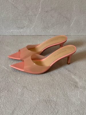 PHOTO-2025-05-28-20-13-08 Gianvito Rossi heels