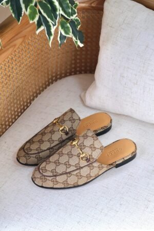 PHOTO-2025-05-31-11-27-53 Gucci flats