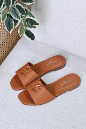 PHOTO-2025-06-05-18-00-34 Louis Vuitton flats
