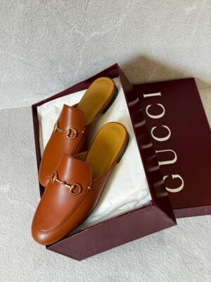 PHOTO-2025-06-25-15-32-42 Gucci flats