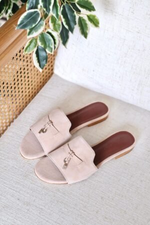 PHOTO-2025-06-25-17-52-52 Loro Piana sandals