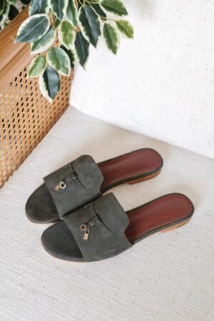 PHOTO-2025-06-25-17-52-57 2 Loro Piana sandals