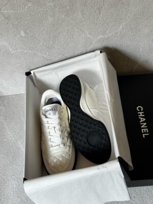 PHOTO-2025-06-30-13-01-58 Chanel Ladies Sneakers