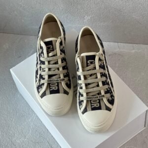 Dior sneakers