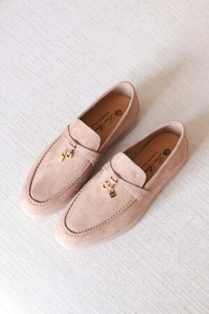 PHOTO-2025-07-24-13-23-18 Loro Piana charm walk