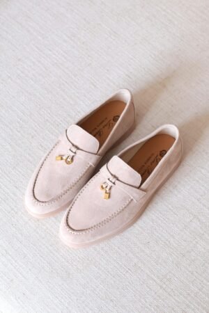 PHOTO-2025-07-24-13-23-19 2 Loro Piana charm walk