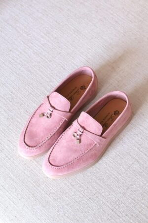 PHOTO-2025-07-24-13-23-28 Loro Piana charm walk