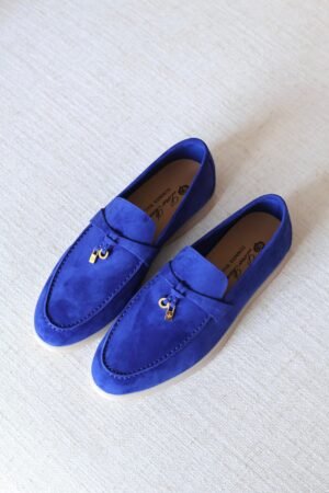 PHOTO-2025-07-24-13-23-34 Loro Piana charm walk