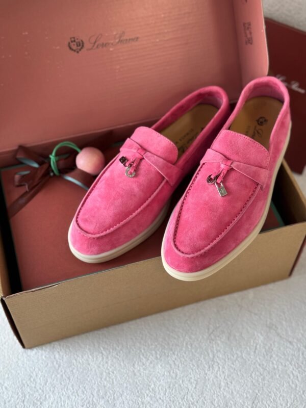 Loro Piana charm walk