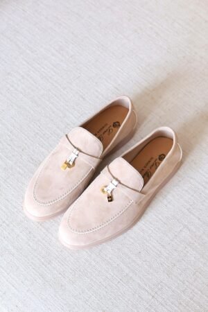 PHOTO-2025-07-24-17-59-52 Loro Piana charm walk