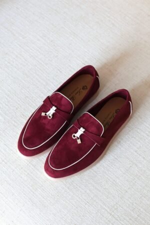 PHOTO-2025-07-24-17-59-53 Loro Piana charm walk