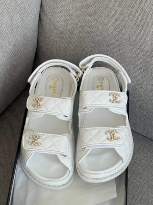 PHOTO-2025-08-03-11-49-44 Chanel Slippers