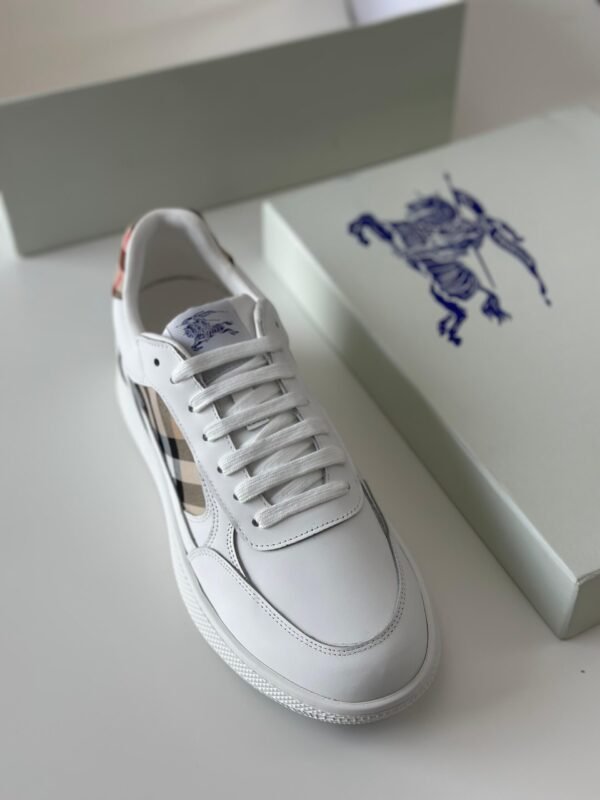 PHOTO-2025-08-05-14-52-47 Burberry Sneakers