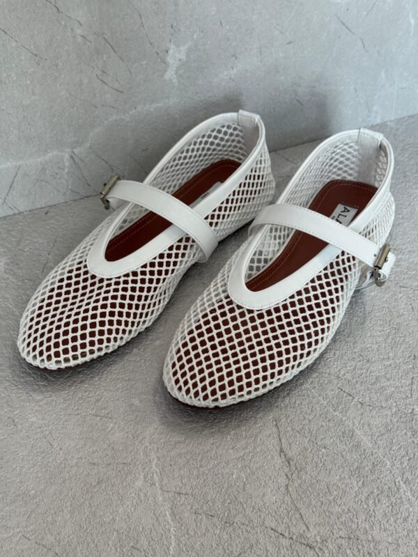 ALAIA flats