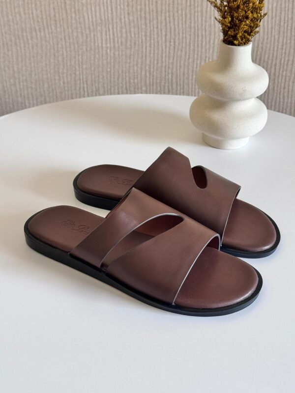 PHOTO-2025-08-12-14-09-07 Loro Piana Slippers