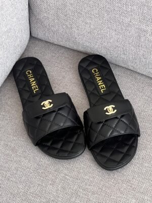 PHOTO-2025-08-13-20-23-57 Chanel Slippers