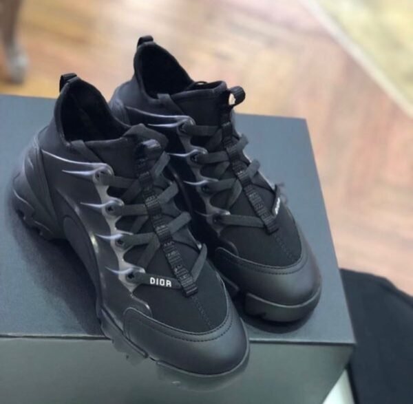 PHOTO-2025-08-17-21-14-03 Dior Sneakers