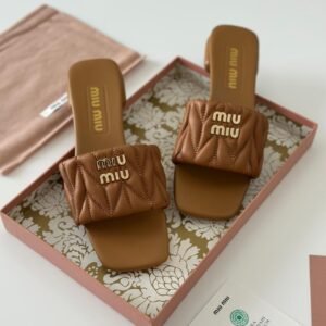 Miu Miu Flats
