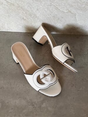 PHOTO-2025-08-20-21-10-31 Chanel heels