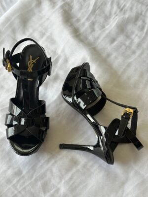 PHOTO-2025-08-21-18-12-20 Yves Saint Laurent Heels