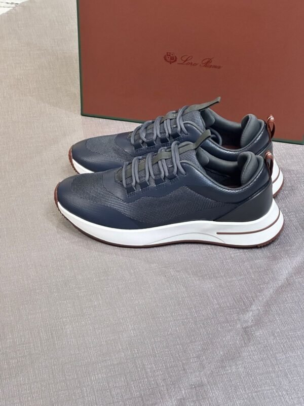 PHOTO-2025-08-22-19-08-47 Loro Piana Sneakers