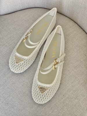 PHOTO-2025-08-23-20-28-39 Prada Sneakers