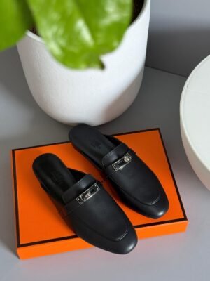 PHOTO-2025-08-27-14-05-22 Hermes Sneakers