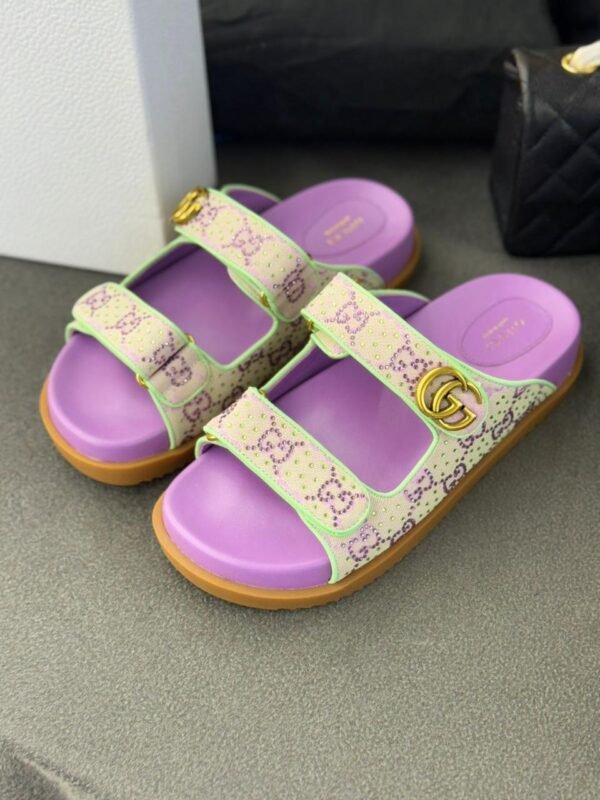 Gucci Flats