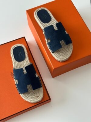 PHOTO-2025-08-30-12-22-55 Hermes Slippers