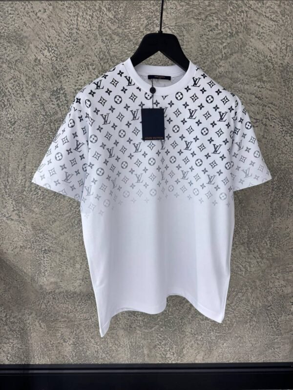 photo_2025-08-27_22-02-00 Louis Vuitton T_shirt