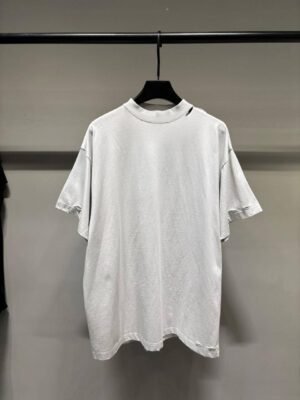 photo_2025-08-27_22-17-47 Balenciaga T_shirt