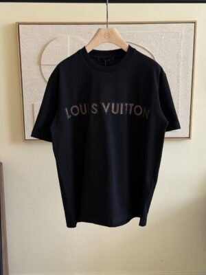 photo_2025-08-27_22-20-01 Louis Vuitton T_shirt