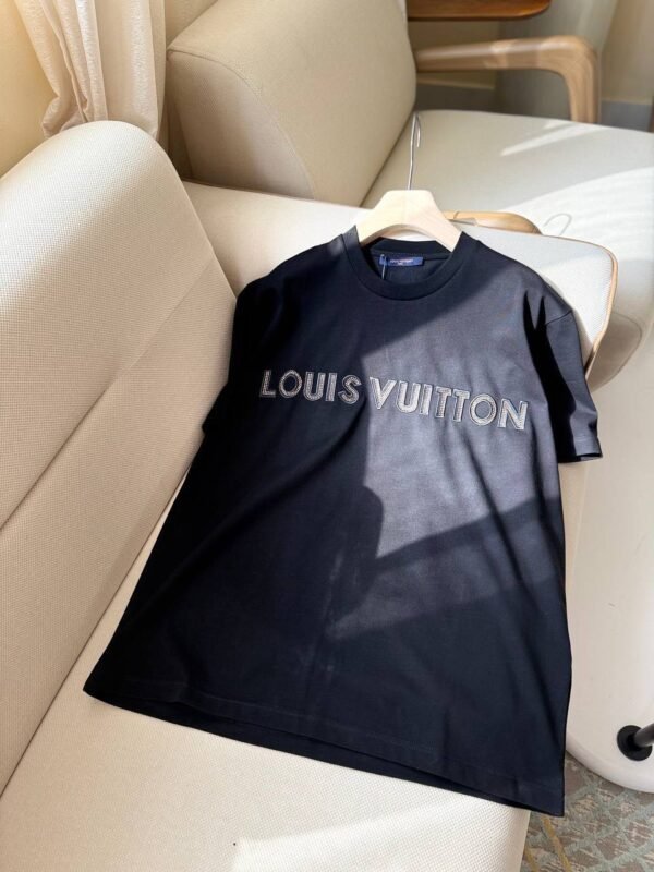 photo_2025-08-27_22-20-02 Louis Vuitton T_shirt