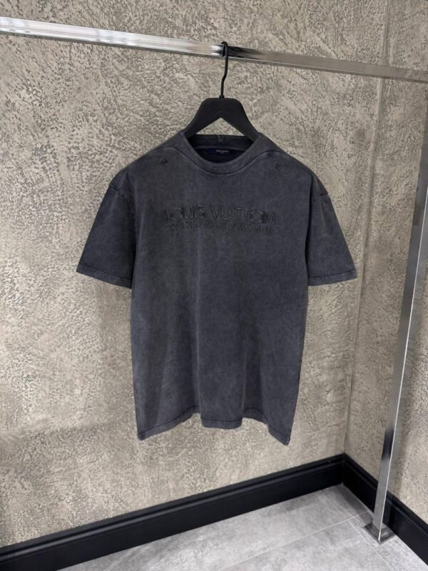 photo_2025-08-27_22-26-26 Louis Vuitton T_shirt