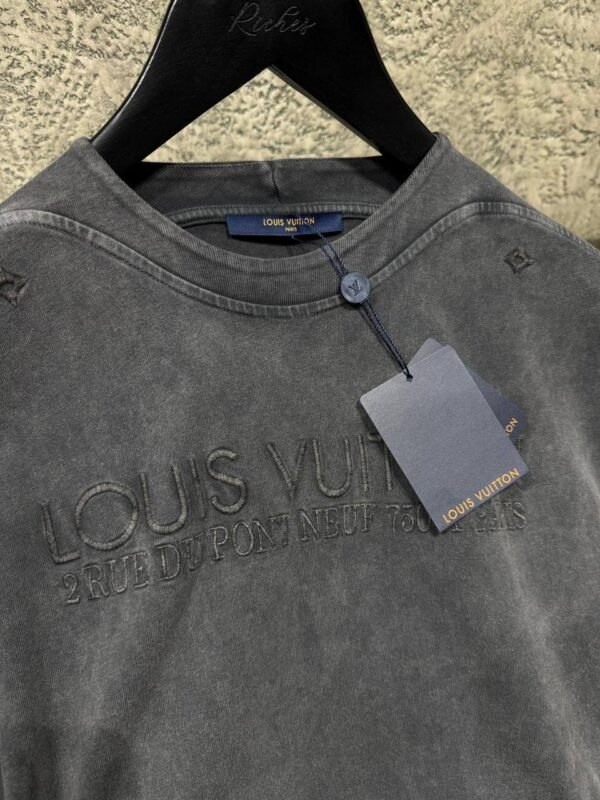 photo_2025-08-27_22-26-30 Louis Vuitton T_shirt