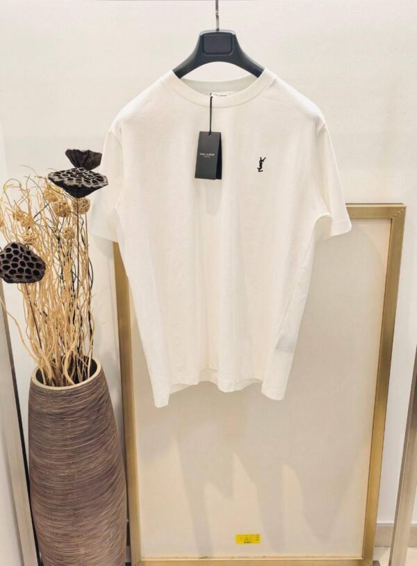 photo_2025-08-27_22-27-55 Saint Laurent T_shirt