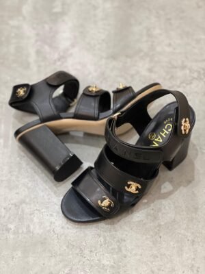 282099df-a9d7-4898-9007-cc53ff8d95fd Chanel CC Logo Strap Sandals