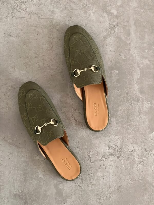 Gucci sneakers