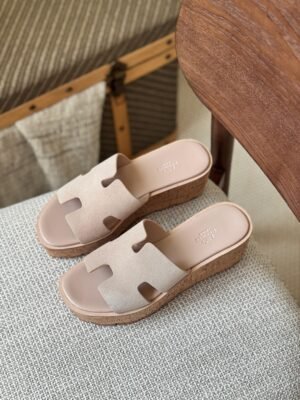Hermes Flats
