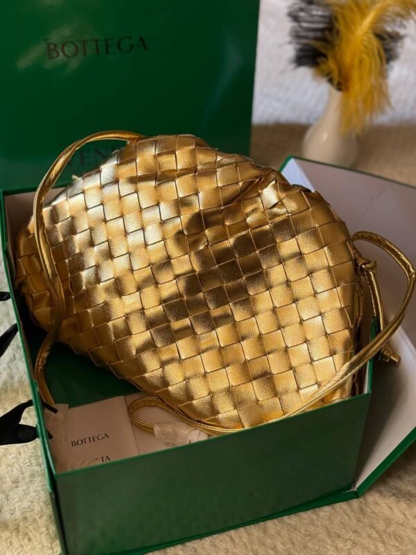 BOTTEGA VENETA