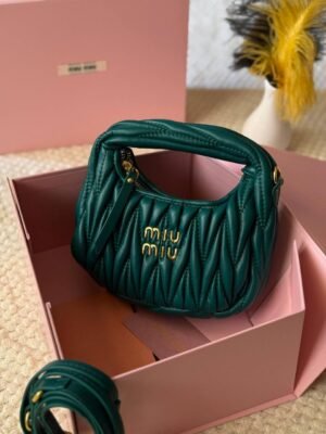 MIU MIU