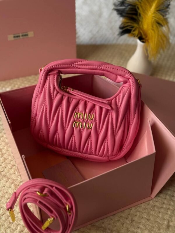 MIU MIU