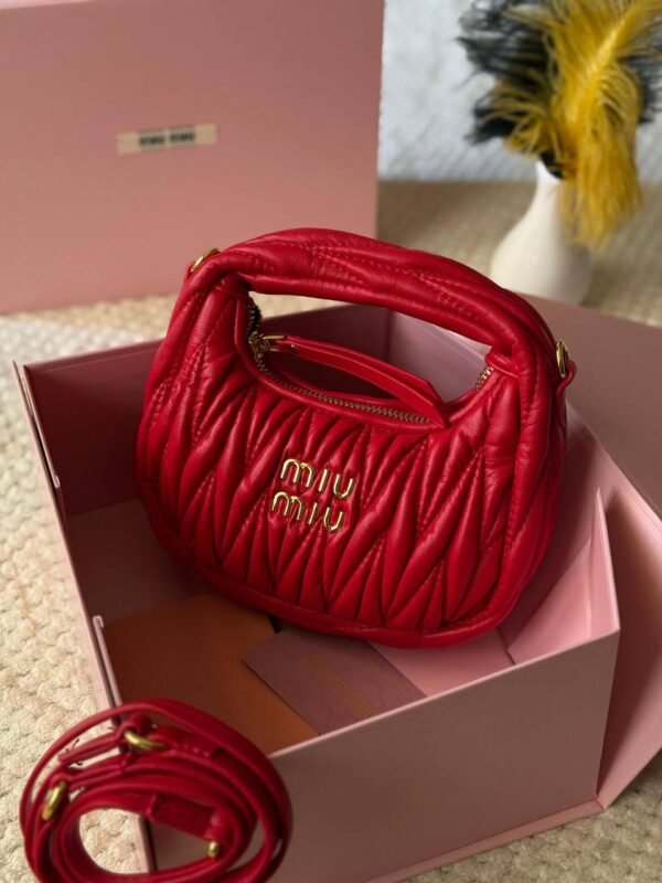 MIU MIU